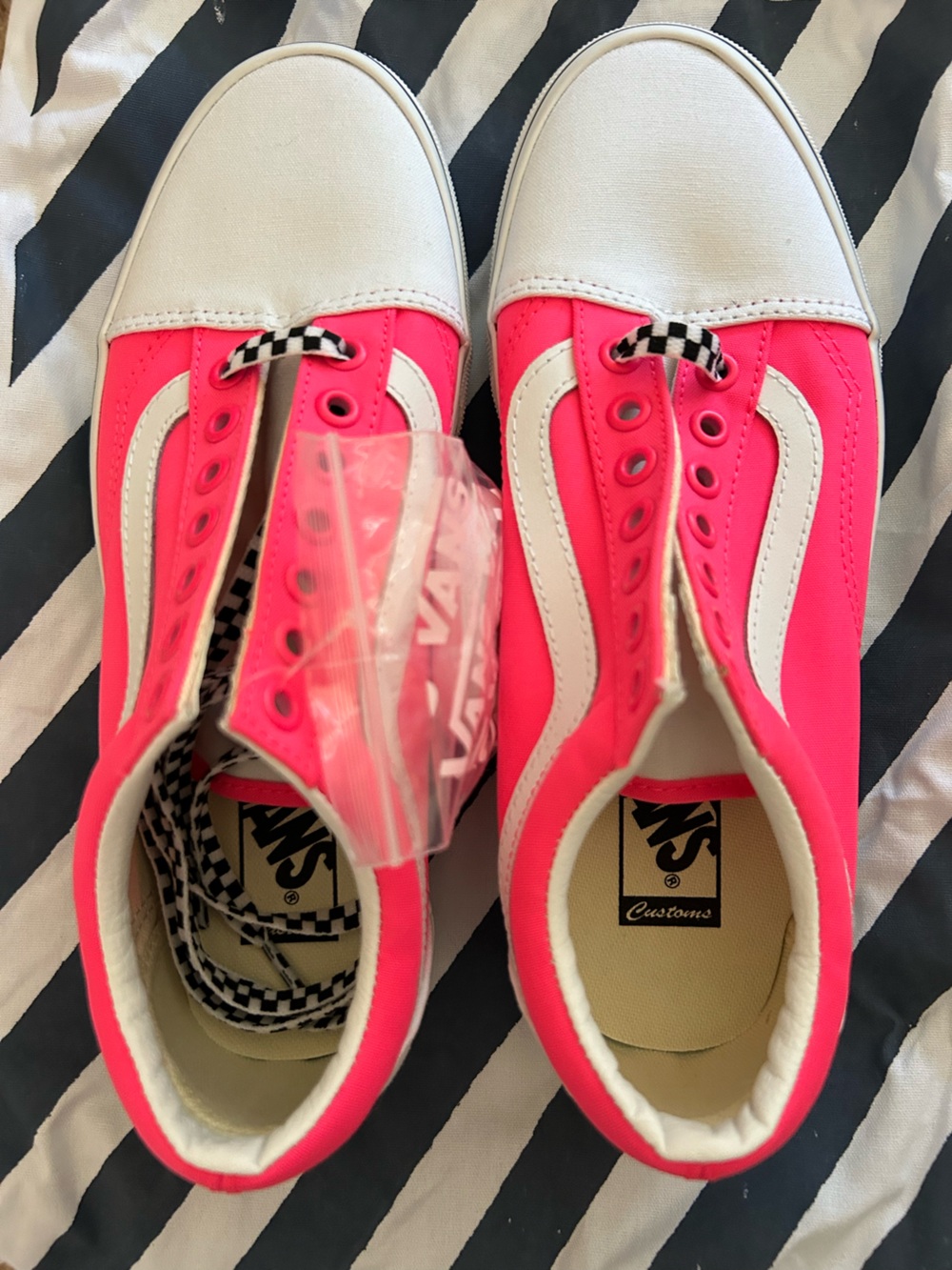 Vans Women's Neon Pink Checkerboard Platform Sneakers - Picture 3 of 7